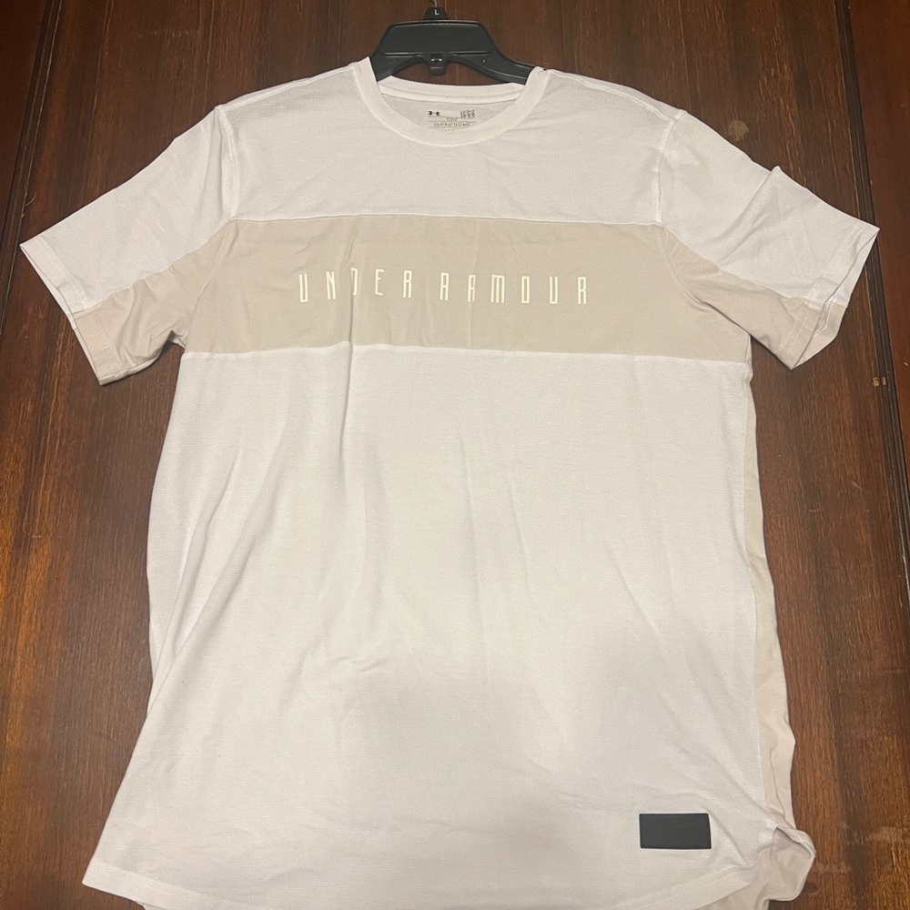 UnderArmour HeatGear Fitted Shirt, Size: Large